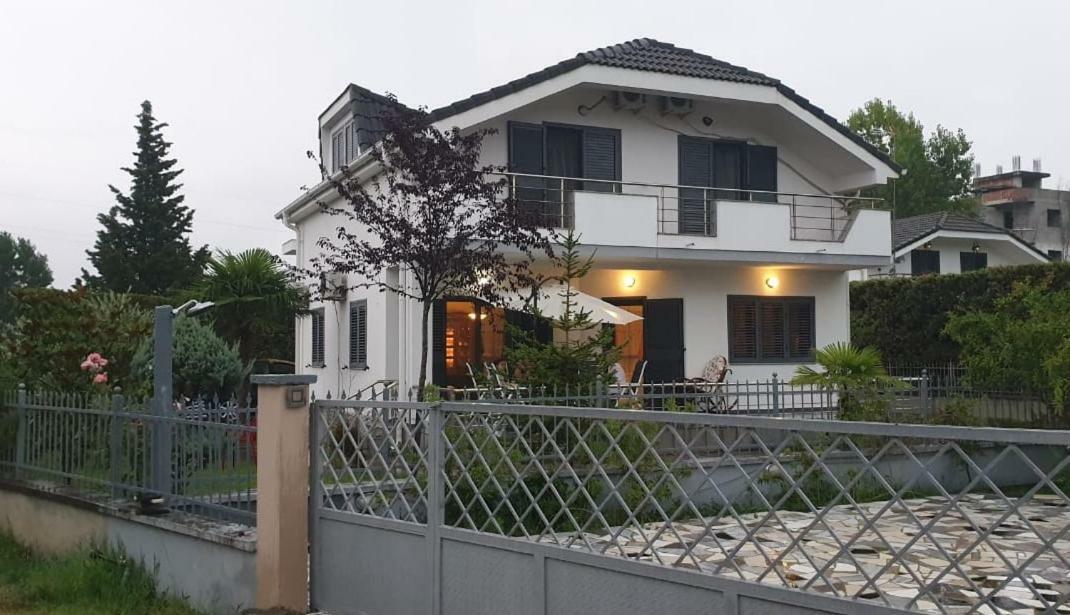 Ajmi Luxury Durres Вилла
